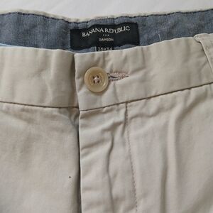 Banana Republic Men's Khaki Chinos Size 36x34